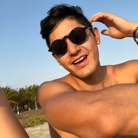 Luis Angel Escobar的照片