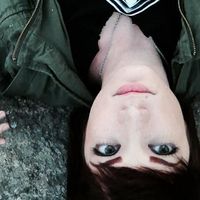 Brit De Blau's Photo