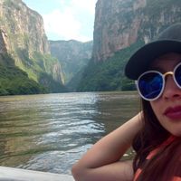 Diana Aguilar的照片