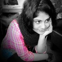 Dheepika Tamilselvam的照片