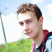 Artur Biernacki的照片