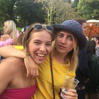 Claire Gilchrist的照片