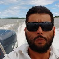 Gustavo Komori的照片