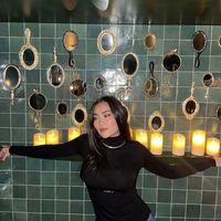 Nurgul Eskaraeva's Photo