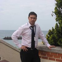 Sirzat Akbulak的照片