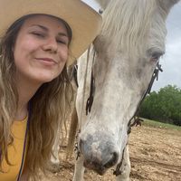 Mia  Lutzenberger's Photo