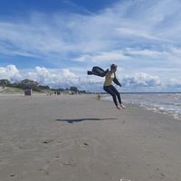 Merily Salura's Photo