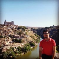 Ömer Faruk Özdemir的照片