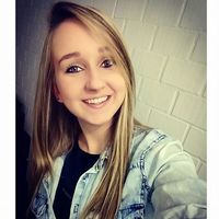 Kássia Schierholt的照片