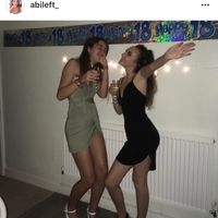 Zdjęcia użytkownika Abigail Left