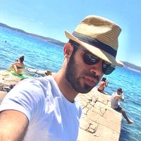 Salim Al Bahri的照片