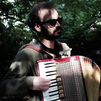 Doxan Keleş的照片