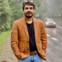 Mohit+Kumar Saini的照片