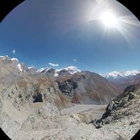 Trekking Nepal's Photo