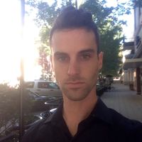 Kevin Sirois的照片