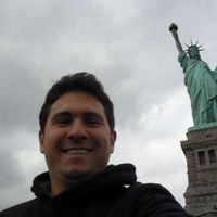 Leonardi Luna's Photo