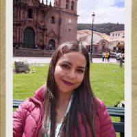 Adriana Urviola的照片