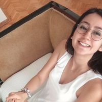 Deniz Nazligul的照片