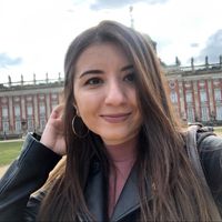 Günel Murguzova的照片