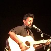 Samuel Rohit Paul Gogula的照片