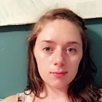 Haley Welsch的照片