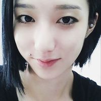 Stephanie Nina Yoon's Photo