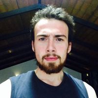 Burak Cansever的照片