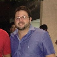 Gustavo Leal的照片