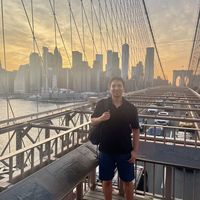 Oscar Gutierrez的照片