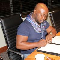 Thando Tshabalala的照片