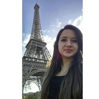 Aden Şenmutaf's Photo