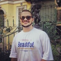 Emre Altuncu的照片