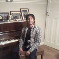 Le foto di Adam Khan