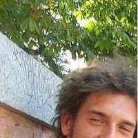 Antonio Perrone的照片