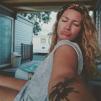 Julia Le Cossec的照片