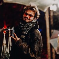 Niels Van Aken的照片