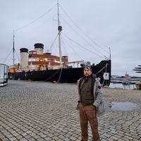 Srg Gnzlz Gtrrz的照片