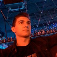 Andrii Pysanenko的照片