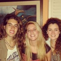 Flopa Larivera的照片