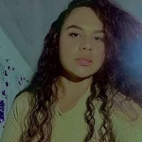 Stefanny PER的照片