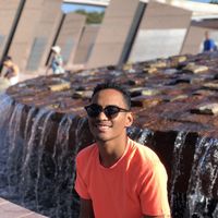 Luis Nuñez的照片