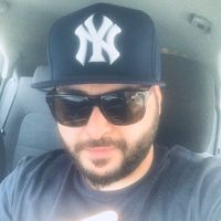 Elie Akkawi的照片