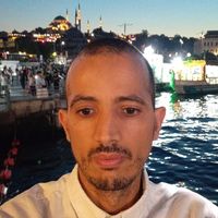 Younes rami的照片