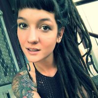 Jéromine Briké的照片