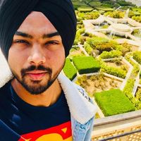 Jazzal Navdeep's Photo