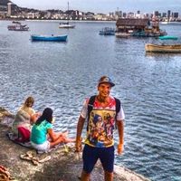 Erick Higueras的照片