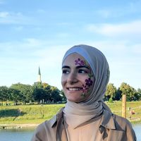 Gulustan Abdullayeva的照片