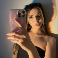 Damla  Yılmaz的照片