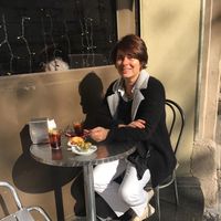 Sylvie Mathé的照片