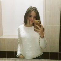 Yuliia Khoroshova的照片